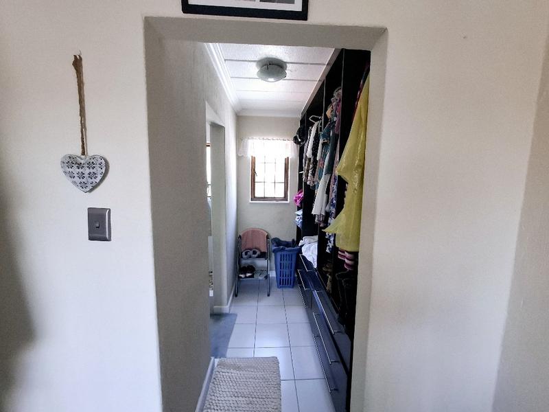 1 Bedroom Property for Sale in Morningside Gauteng