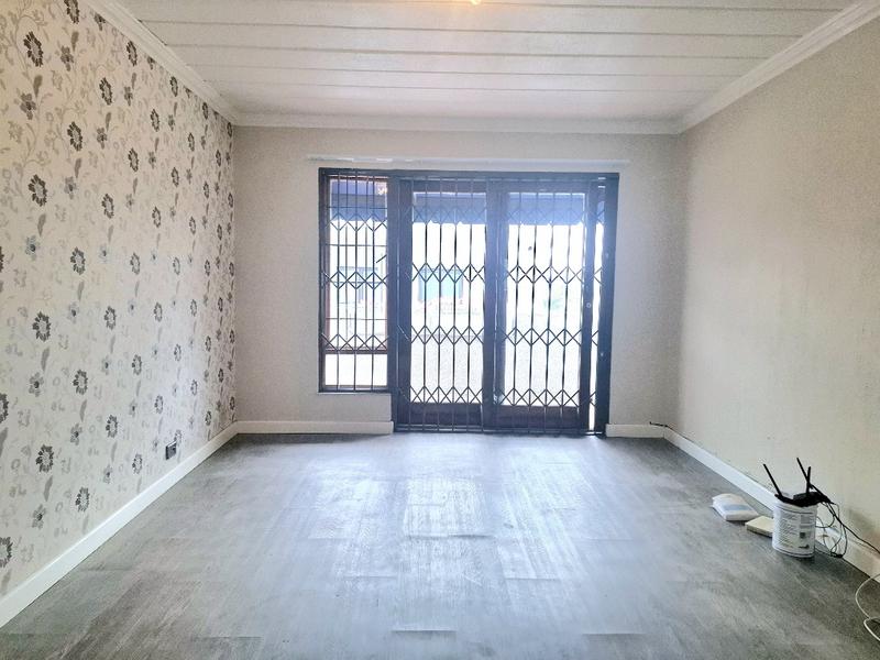 1 Bedroom Property for Sale in Morningside Gauteng