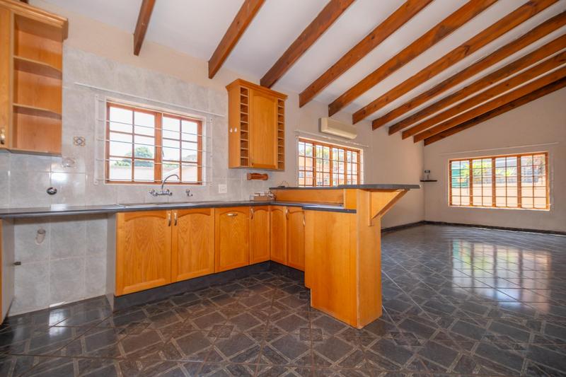 3 Bedroom Property for Sale in Rangeview Gauteng
