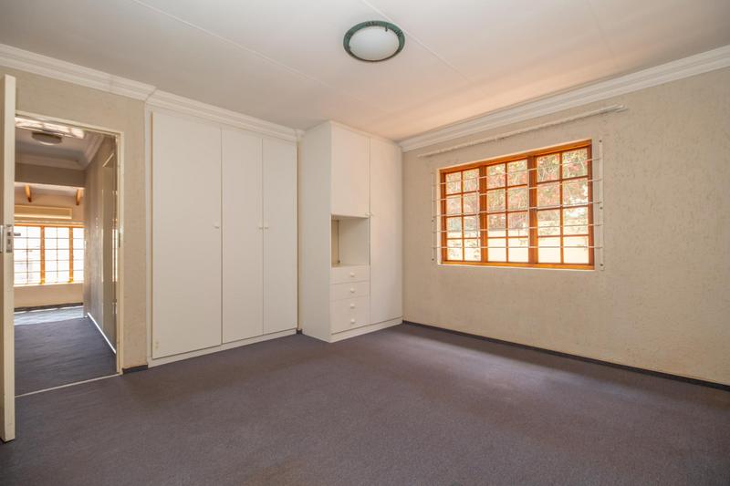 3 Bedroom Property for Sale in Rangeview Gauteng