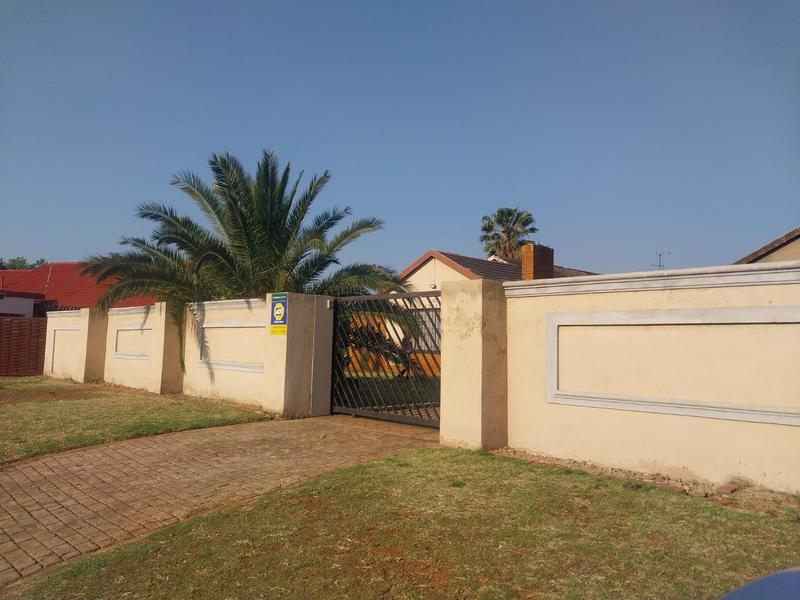 To Let 3 Bedroom Property for Rent in Leondale Gauteng