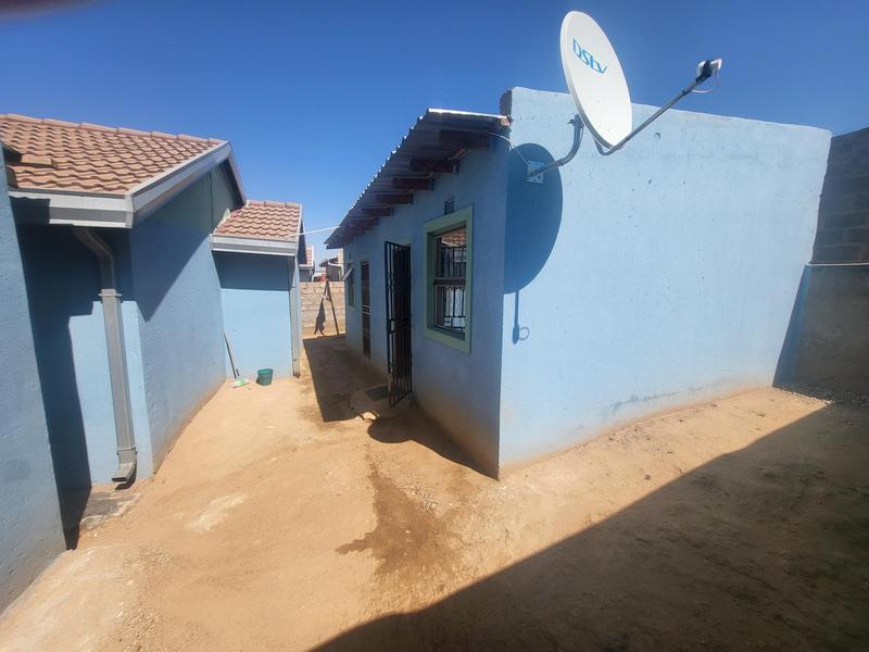 2 Bedroom Property for Sale in Tembisa Gauteng