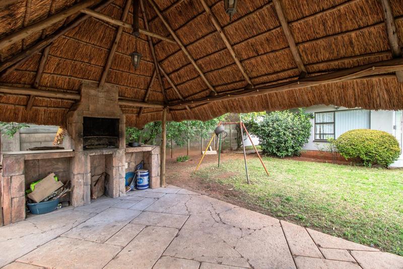 5 Bedroom Property for Sale in Birch Acres Gauteng