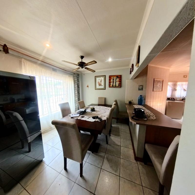 3 Bedroom Property for Sale in Birchleigh North Gauteng