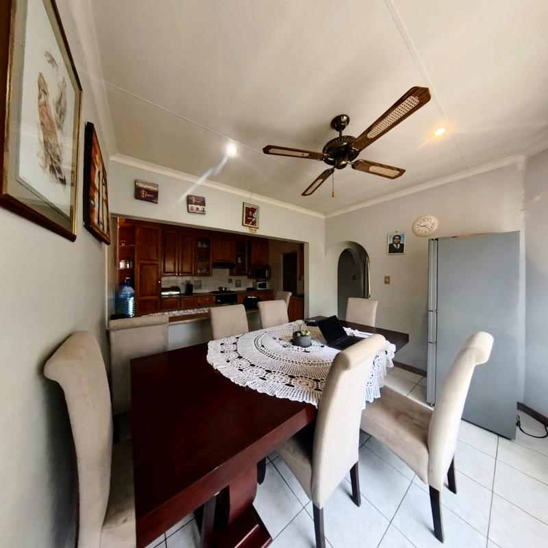 3 Bedroom Property for Sale in Birchleigh North Gauteng