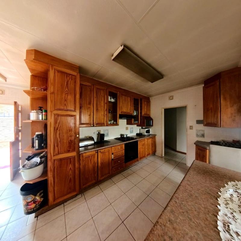 3 Bedroom Property for Sale in Birchleigh North Gauteng