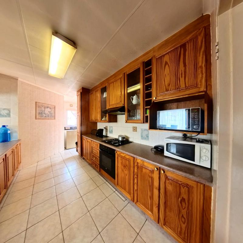 3 Bedroom Property for Sale in Birchleigh North Gauteng