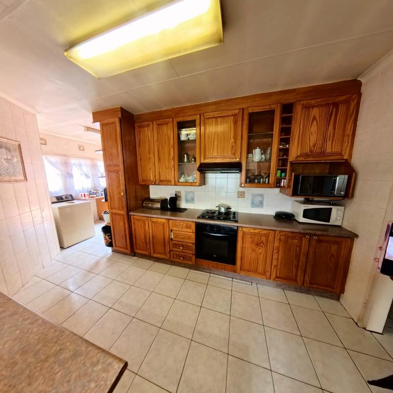 3 Bedroom Property for Sale in Birchleigh North Gauteng