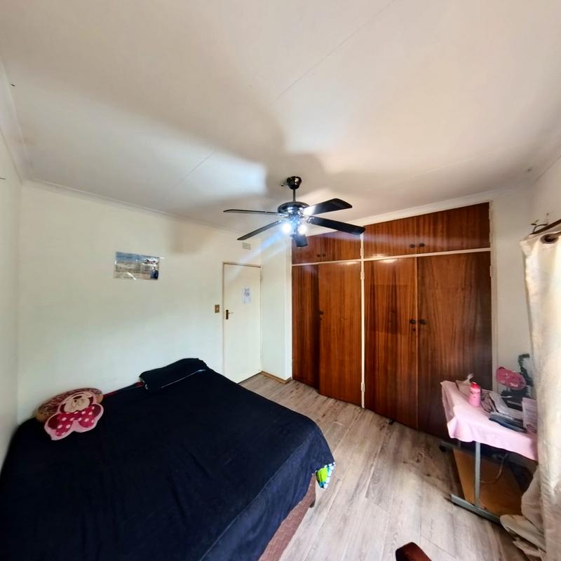3 Bedroom Property for Sale in Birchleigh North Gauteng