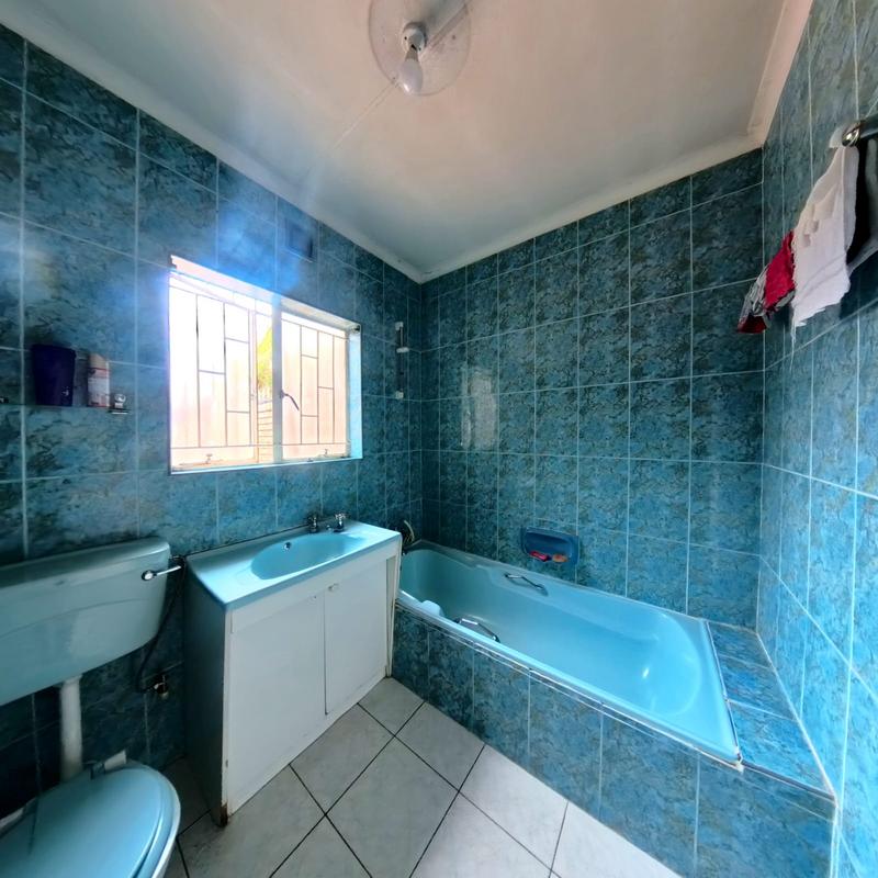 3 Bedroom Property for Sale in Birchleigh North Gauteng