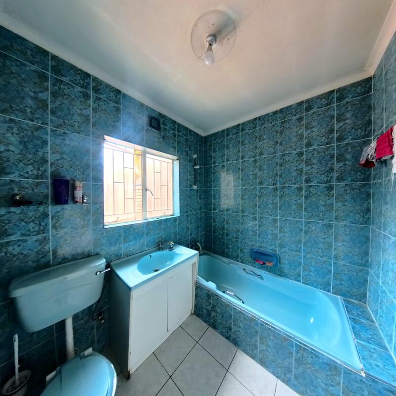 3 Bedroom Property for Sale in Birchleigh North Gauteng