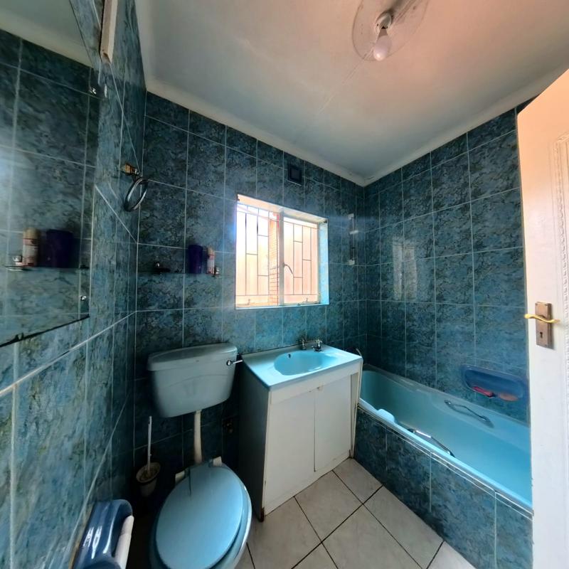 3 Bedroom Property for Sale in Birchleigh North Gauteng
