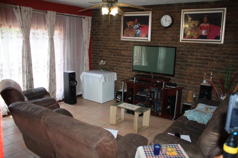3 Bedroom Property for Sale in Croydon Gauteng