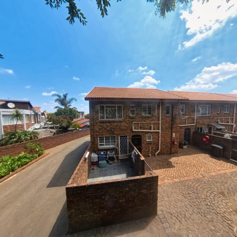 3 Bedroom Property for Sale in Croydon Gauteng