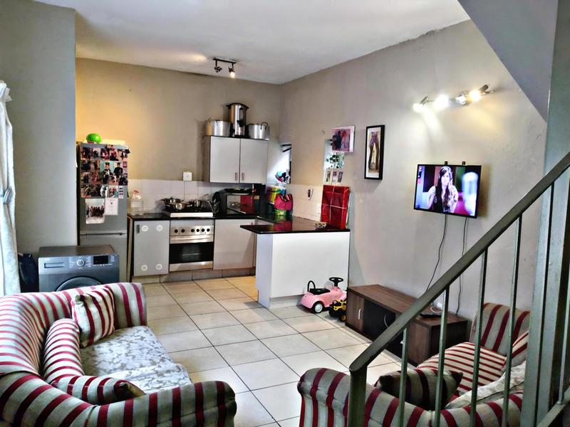 2 Bedroom Property for Sale in Auckland Park Gauteng