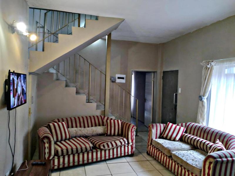 2 Bedroom Property for Sale in Auckland Park Gauteng