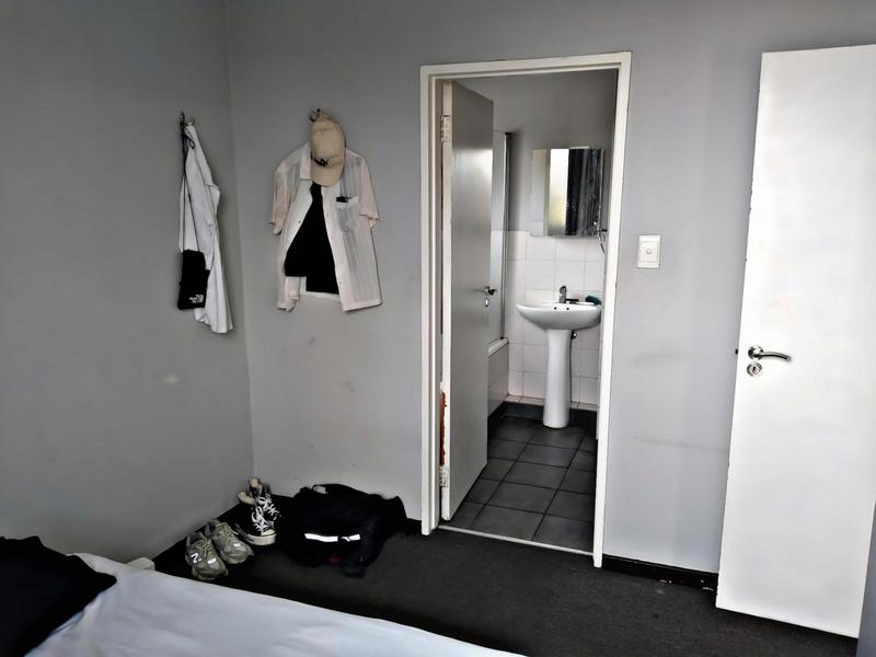 2 Bedroom Property for Sale in Auckland Park Gauteng