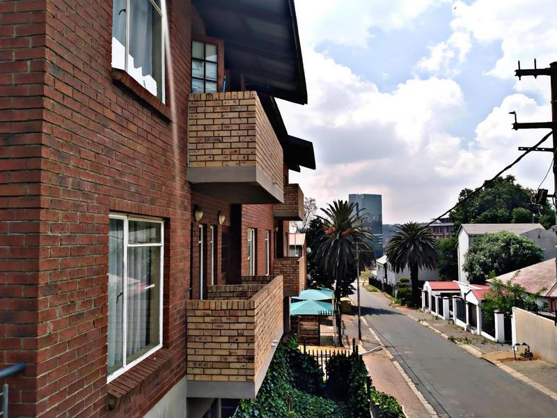 1 Bedroom Property for Sale in Auckland Park Gauteng