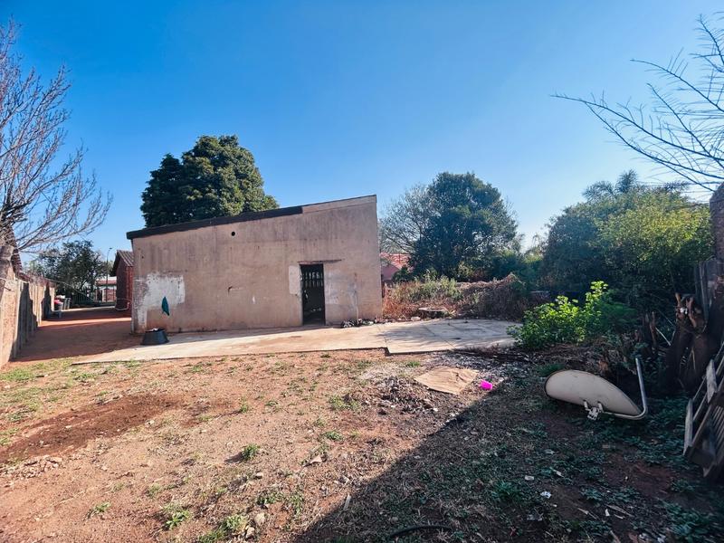 5 Bedroom Property for Sale in Birch Acres Gauteng