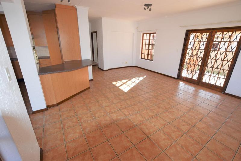 2 Bedroom Property for Sale in Lonehill Gauteng
