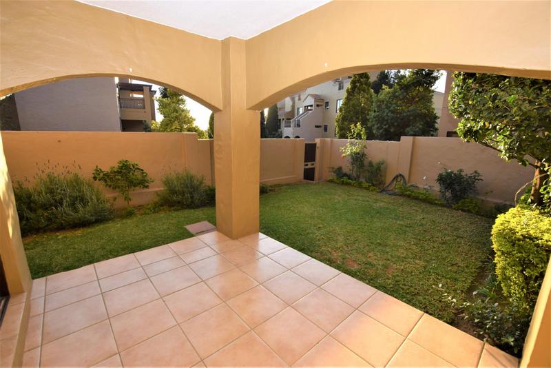 1 Bedroom Property for Sale in Lonehill Gauteng