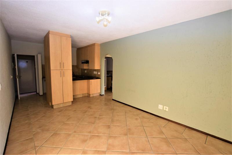 1 Bedroom Property for Sale in Lonehill Gauteng