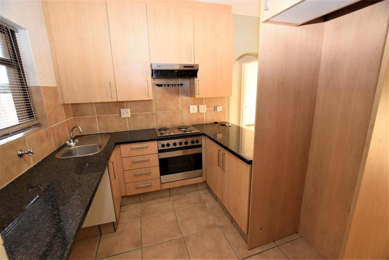1 Bedroom Property for Sale in Lonehill Gauteng