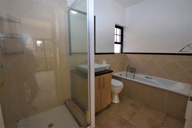 1 Bedroom Property for Sale in Lonehill Gauteng