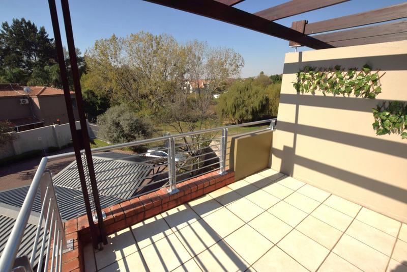 1 Bedroom Property for Sale in Paulshof Gauteng