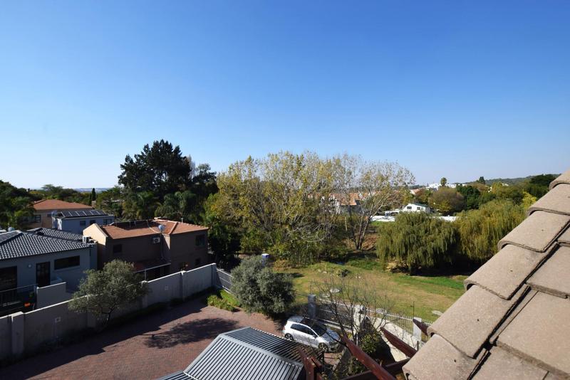 1 Bedroom Property for Sale in Paulshof Gauteng