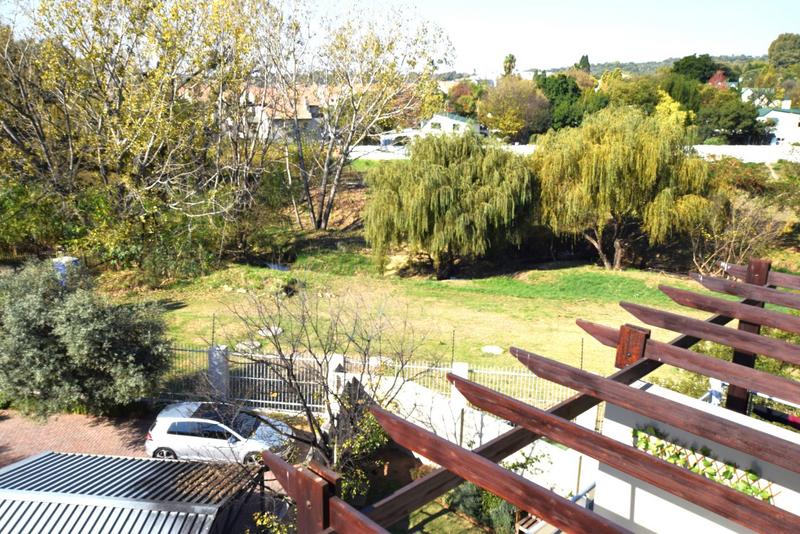 1 Bedroom Property for Sale in Paulshof Gauteng