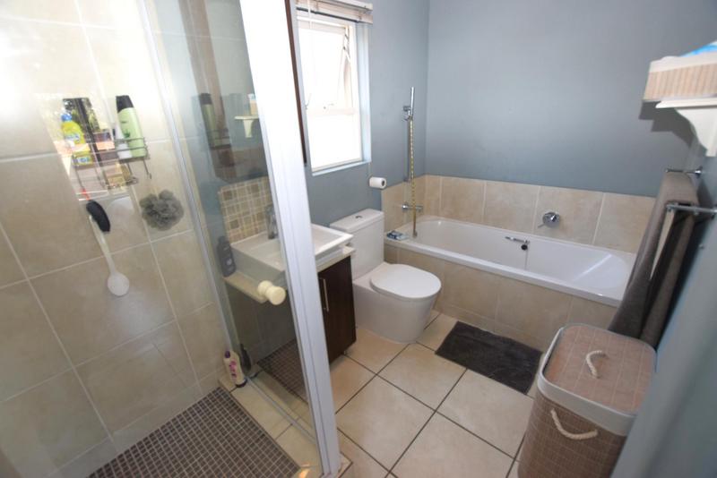 1 Bedroom Property for Sale in Paulshof Gauteng
