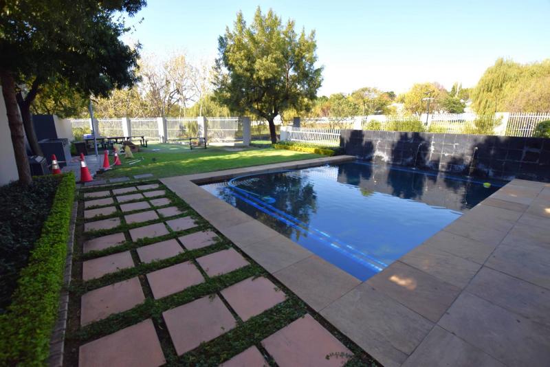 1 Bedroom Property for Sale in Paulshof Gauteng