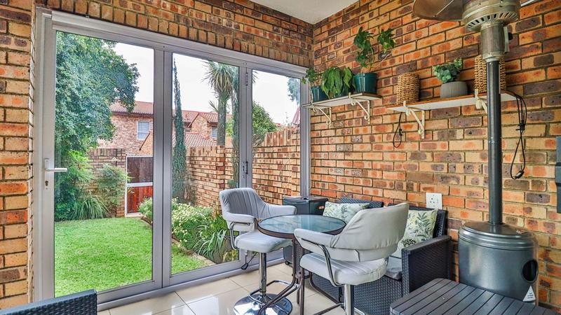 2 Bedroom Property for Sale in Rivonia Gauteng