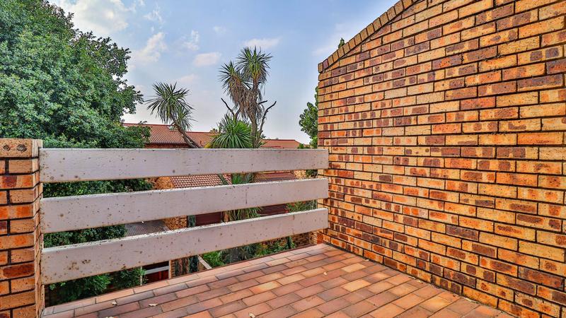 2 Bedroom Property for Sale in Rivonia Gauteng