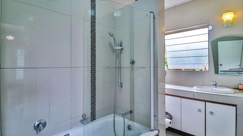 2 Bedroom Property for Sale in Rivonia Gauteng