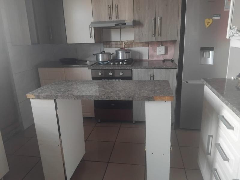 3 Bedroom Property for Sale in Soshanguve T Gauteng