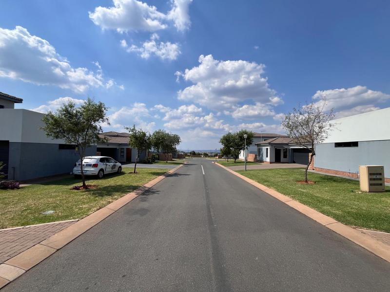 To Let 3 Bedroom Property for Rent in Thatchfield Gauteng