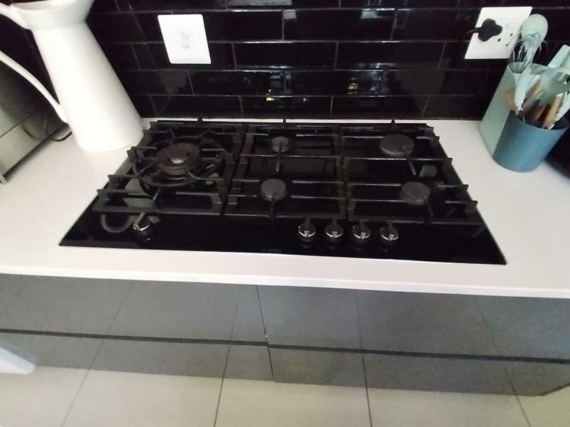 5 Bedroom Property for Sale in Amberfield Heights Gauteng