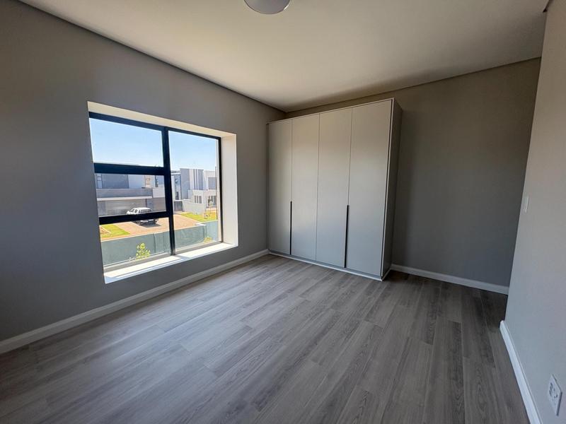 4 Bedroom Property for Sale in Midstream Heights Gauteng