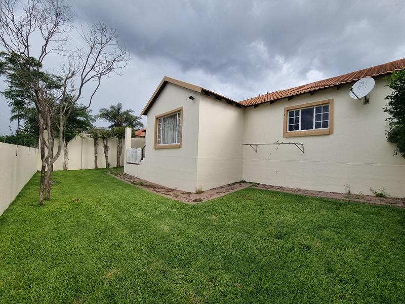 3 Bedroom Property for Sale in Ruimsig Gauteng