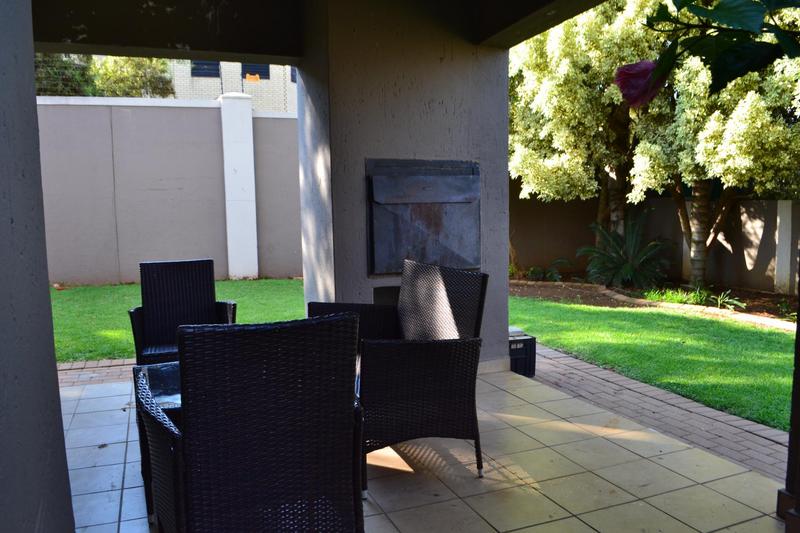 To Let 3 Bedroom Property for Rent in Amorosa Gauteng