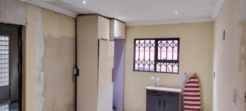 3 Bedroom Property for Sale in Protea Glen Gauteng