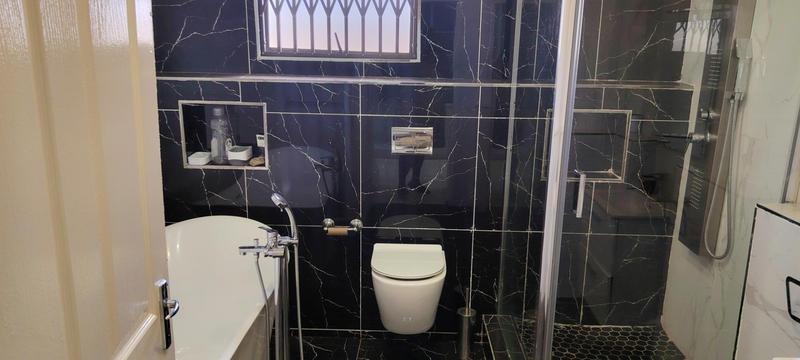 3 Bedroom Property for Sale in Protea Glen Gauteng