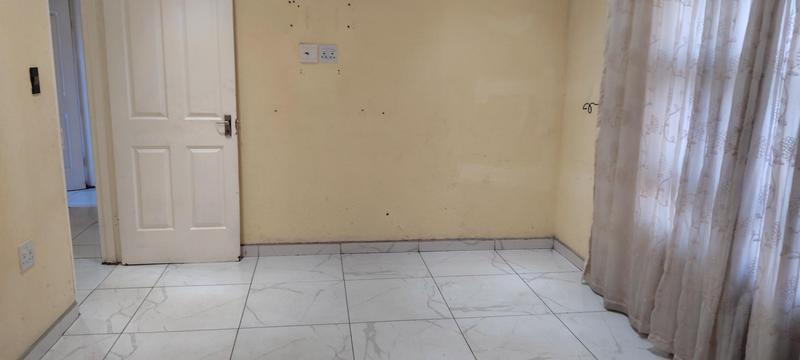 3 Bedroom Property for Sale in Protea Glen Gauteng