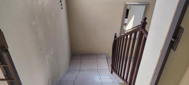 2 Bedroom Property for Sale in Willowbrook Gauteng