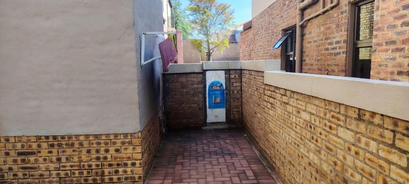 2 Bedroom Property for Sale in Willowbrook Gauteng