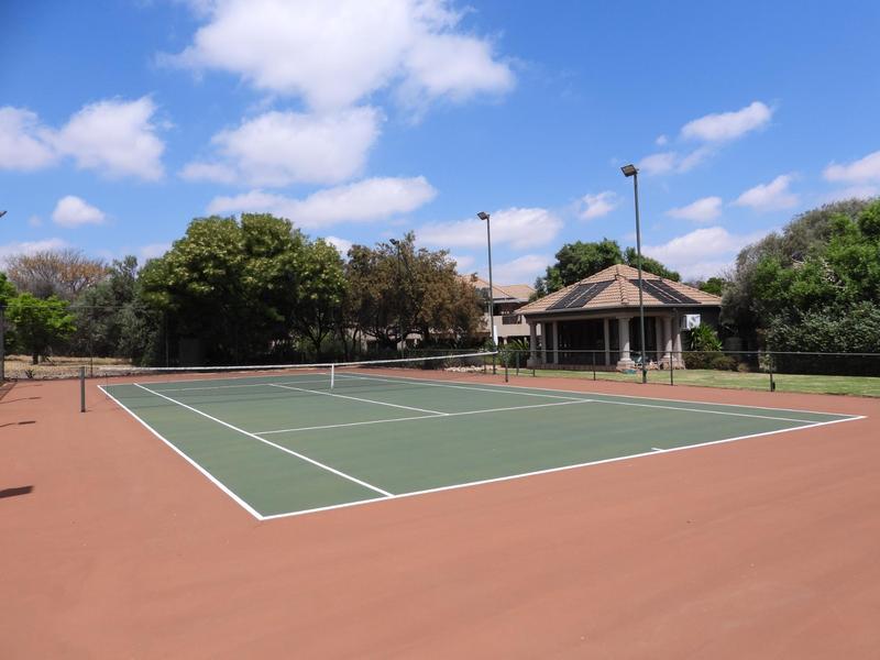 4 Bedroom Property for Sale in Cornwall Hill Gauteng