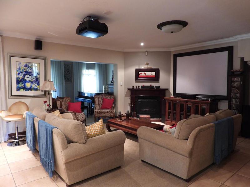 4 Bedroom Property for Sale in Cornwall Hill Gauteng