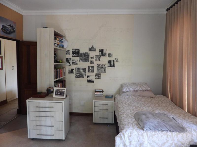 4 Bedroom Property for Sale in Cornwall Hill Gauteng